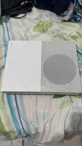 X box one s ( para retirada de peças )