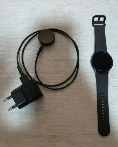 Samsung Watch 4 40mm Preto + Carregador