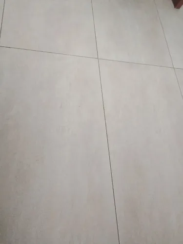 Pedreiro em geral. Elétrica e hidráulica 