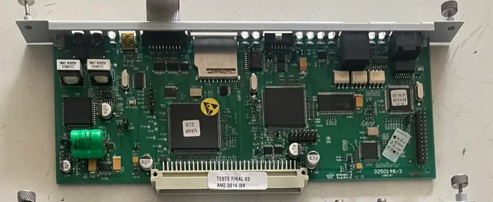 Placa CPU impacta 220 Intelbras.