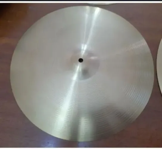 Prato crash 20" . Sem uso .liga em alloy