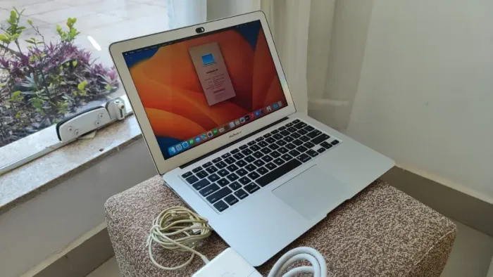 Macbook Air 13 i5 8Gb 2017 - Impecável - Bateria Excelente