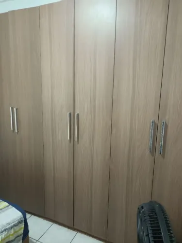 Baixei o preço do Guarda roupa usado