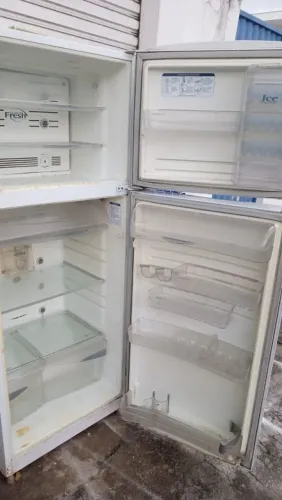 Geladeira frost free GE