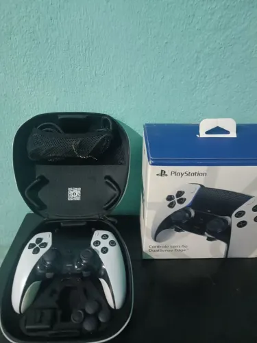Controle dualsense edge com caixa e tudo original está com 6 meses de uso