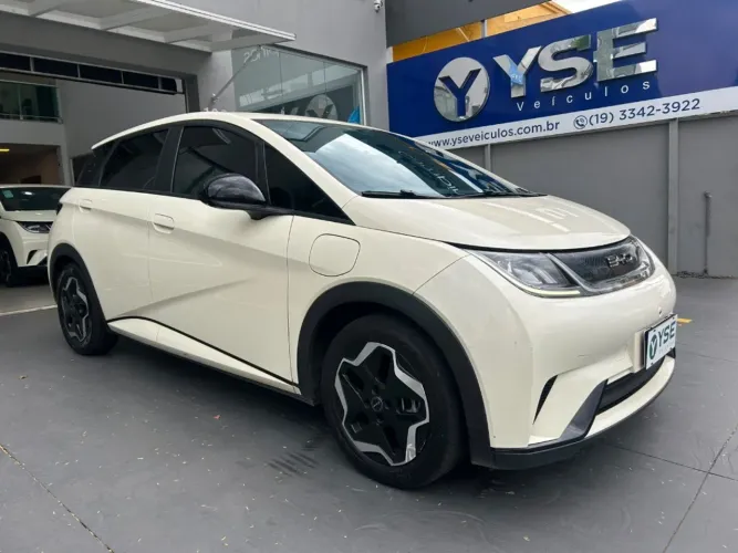 BYD Dolphin EV (Elétrico) 2024