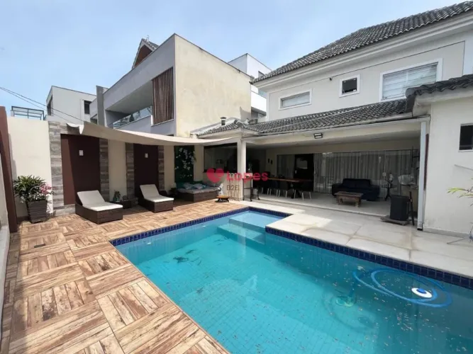 FABULOSA CASA ALTO PADRÃO NO COND. ART LIFE RECREIO