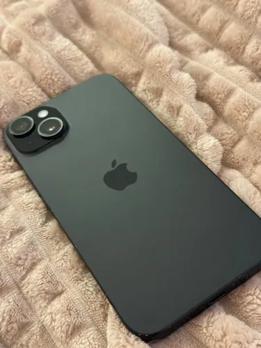 iPhone 15 Plus