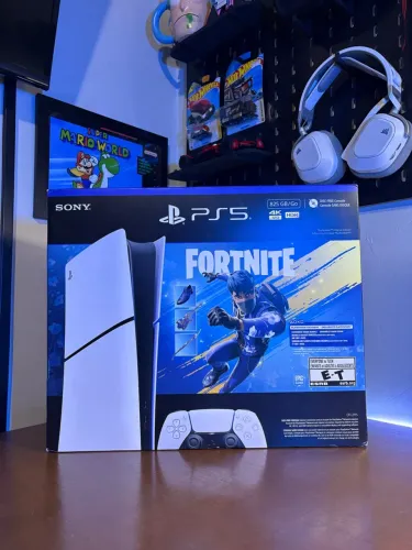 PS5 Slim Digital Fortnite 825GB NOVO