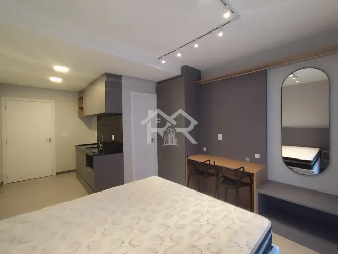 Loft mobiliado para alugar no bairro Bom Fim em Porto Alegre