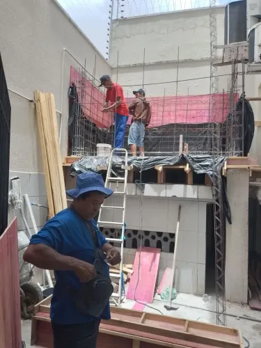 Empresa construção civil equipes profissionais