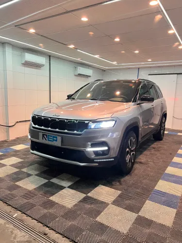 Jeep Commander Limited T270 1.3 TB Flex AUT 2023