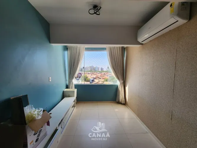 Vende-se Espaçoso Apartamento no Ed. Rivieira D'Areia - 3 quartos - Elevador