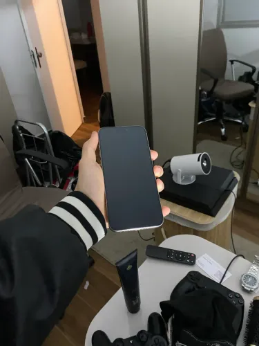 iPhone 15 Pro Max em perfeito estado