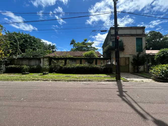 **karla Vende** casa ampla no Júlia Seffer | 3/4 (1 suíte) - R$ 500 mil*