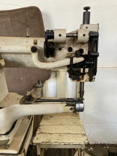 MAQUINA DE BRAÇO TAKING TK335N