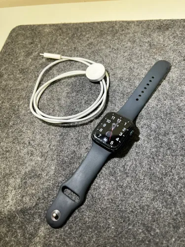 Apple Watch Série 7 45mm GPS