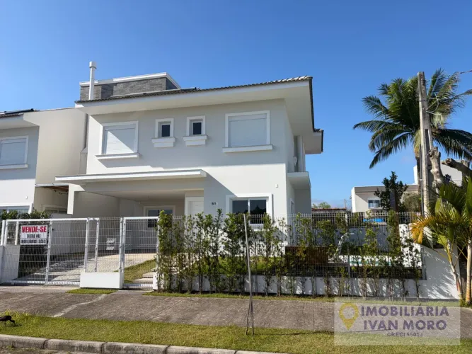 Casa à venda em Daniela - Florianópolis - SC