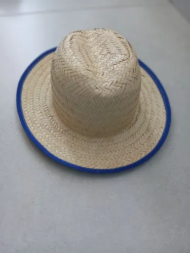 Chapeu de palha infantil