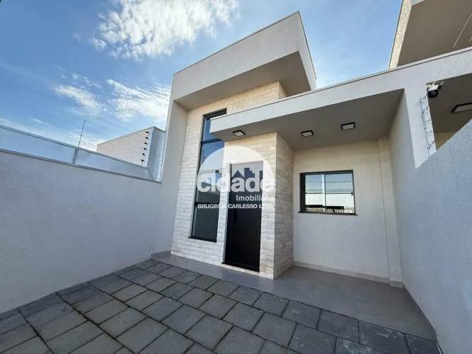 Sobrado à venda, 2 quartos, Brazmadeira - Cascavel/Pr