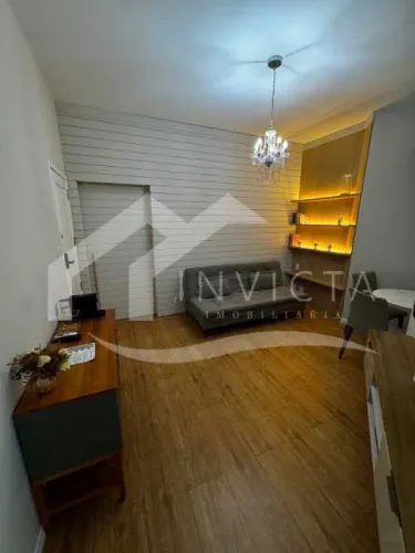 Maravilhoso 2 quartos em ótima localização!!!