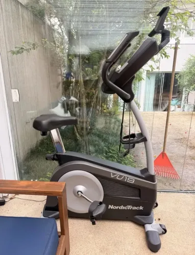 Bicicleta Ergométrica Vertical Nordictrack Vu19 Digital