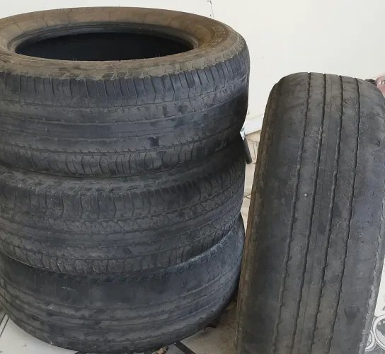 Pneus 265/60 R18 Bridgestone