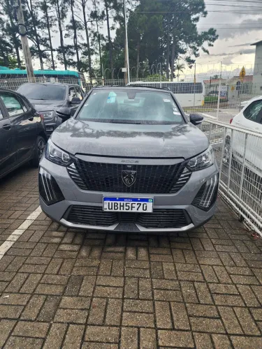 Peugeot 2008 Allure 1.0 Turbo 200 5P Aut. 2026