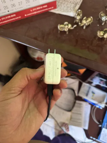 Vendo carregador MacBook original