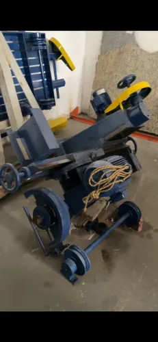 Máquina de mármores e granito