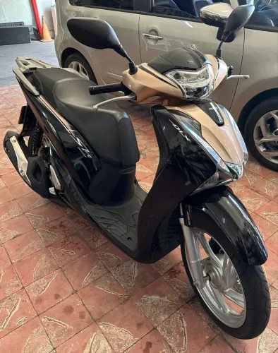 Vendo Honda SH 150 DLX