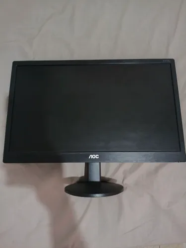 Monitor AOC