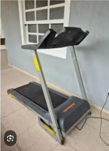 Esteira athletic advanced 520ee