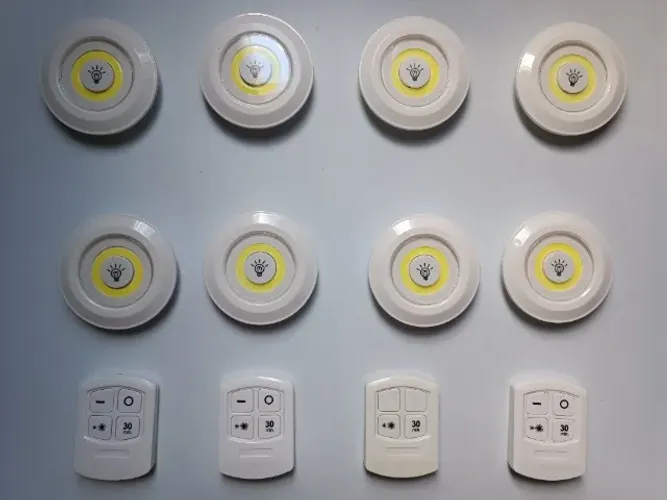 Kit 8 lâmpadas luminárias com 4 controles