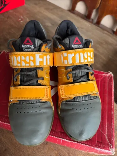 Tênis Rebook Crossfit lifter plus laranja/ cinza 38
