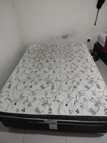Cama Ortobom Queen 