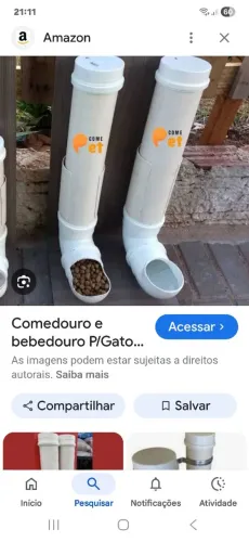 Bebedouro e comedouro para cães.