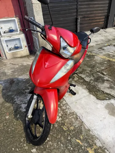 Honda Biz 125 ES - Econômica e pronta pra rodar!