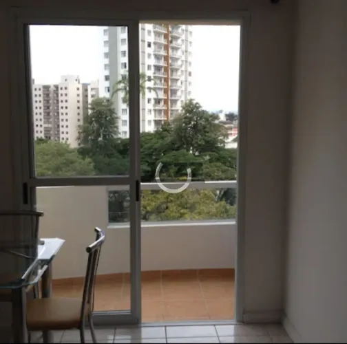 Apartamento para alugar Mobiliado no Condomínio Edifício San Giuseppe, 50 m², 1 suíte