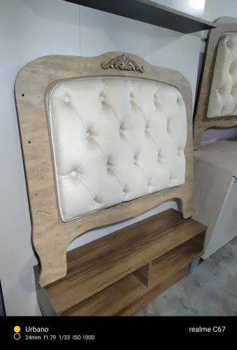 Cabíceira cama solteiro acochoada perfeito estado