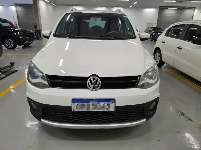 Volkswagen Crossfox I Motion 1.6 MI T. Flex 8V 5P 2013