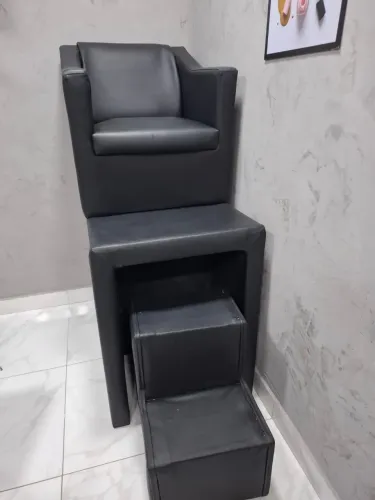 TRONO PARA PEDICURE