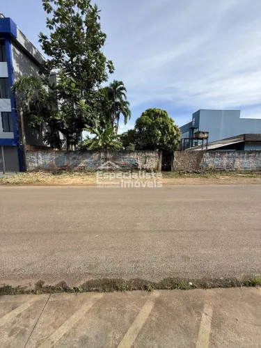 TERRENO 400m2 ao LADO do HOSPITAL das Clínicas