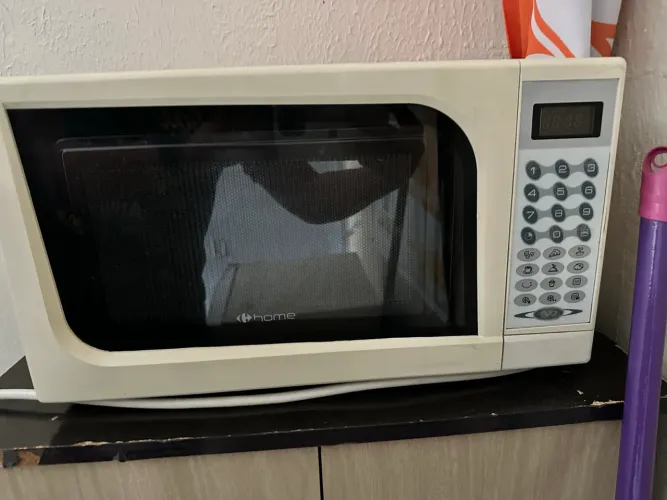MICROONDAS USADO FUNCIONA PERFEITAMENTE