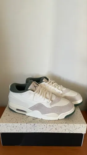 Air Jordan 4 RM Sail Light Cream Midnight Green Dark Raisin