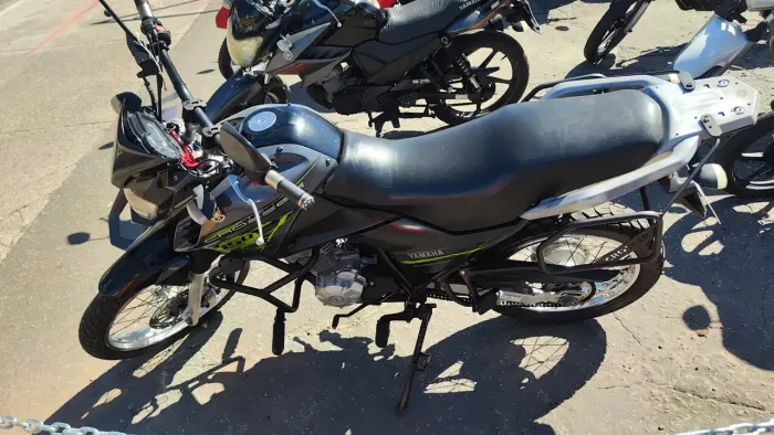 Yamaha XTZ CROSSER 150 cinza 2017 Shalon veículos Cariacica