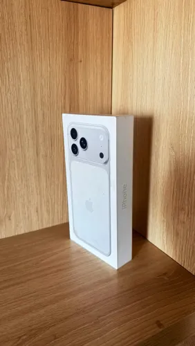 iPhone 17 Pro Max 256gb Silver | NOVO LACRADO