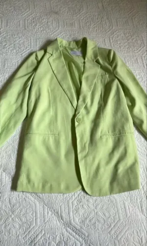 Blaser verde chá novo 
