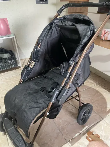 Carrinho bebê