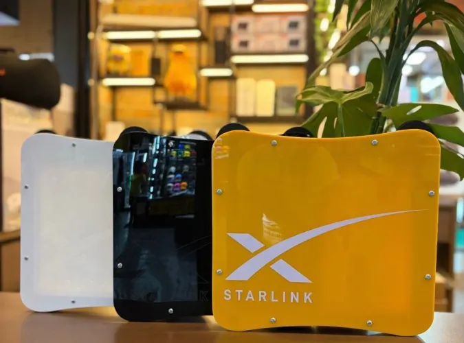 ? Para Starlink mini ?Case promo de PVC - *R$249,99* ?preta ?amarela ?